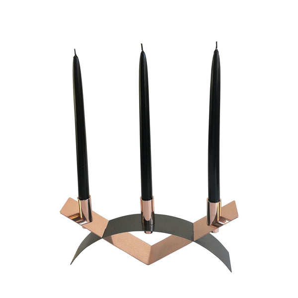 Three flames candleholder with candles rose gold black